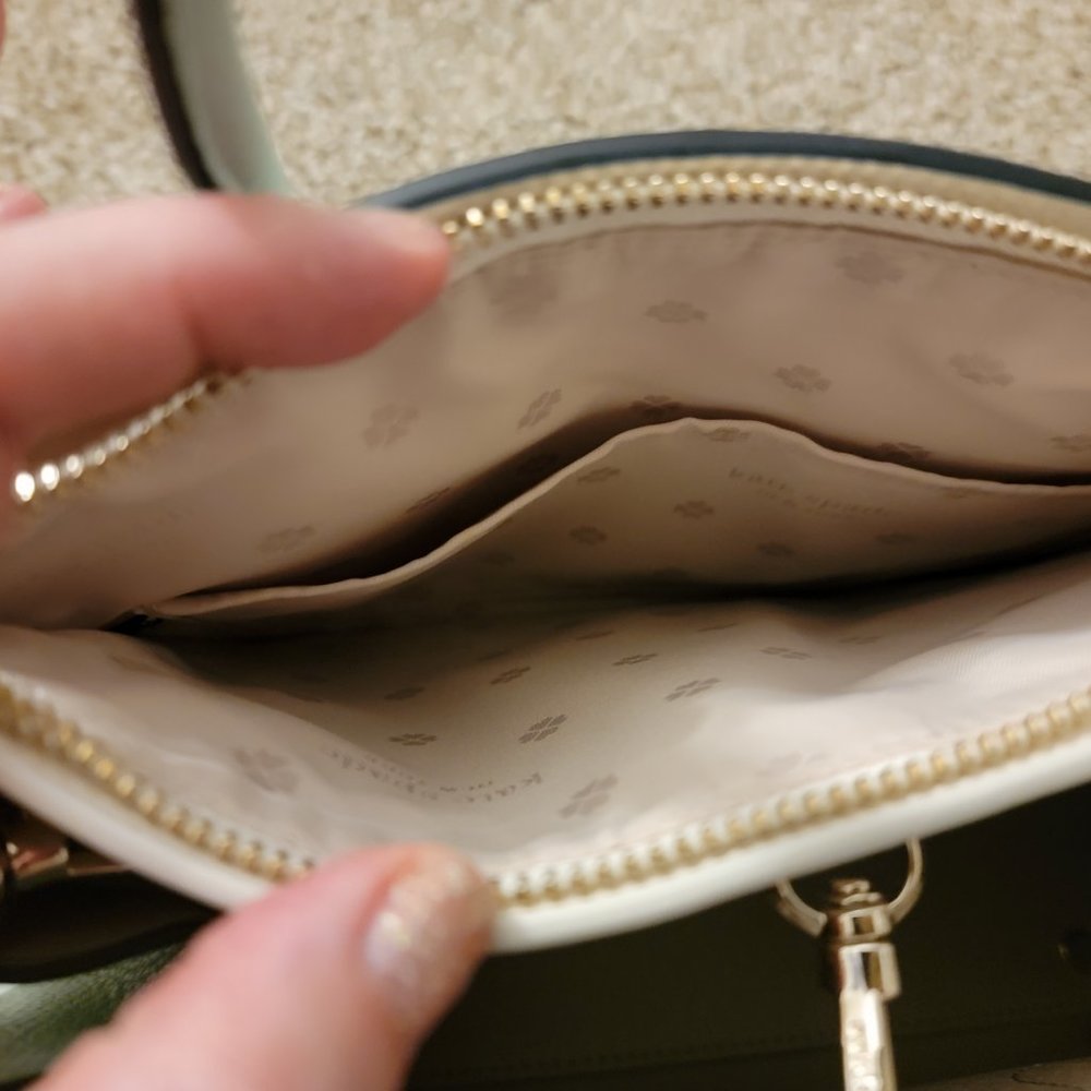 Kate Spade Purse - Picture 4 of 6